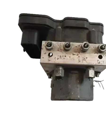 2019-2021 Nissan Rogue Sport AWD ABS Anti-lock brake pump assembly OEM