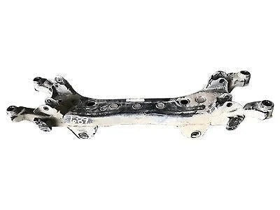 2002-2005 Hyundai Sonata 2.7 Rear Subframe Crossmember Suspension Cradle Frame