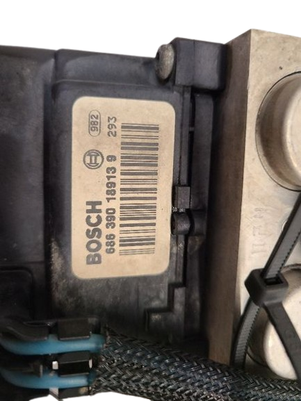 2004 - 2005 Ford F150 ABS Anti-Lock Brake Pump Assembly, 4x4, thru 11/28/04