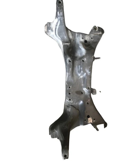 2004-2008 Mitsubishi Endeavor Front Suspension Sub Frame Engine Cradle K-Frame