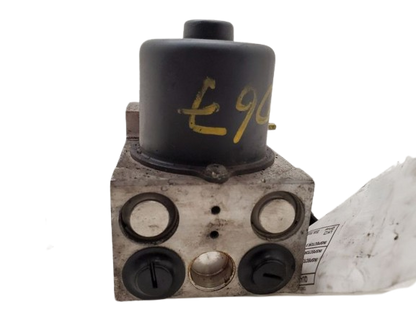 2000-2002 Toyota Celica ABS Anti-Lock Brake Booster Actuator Pump Assembly OEM