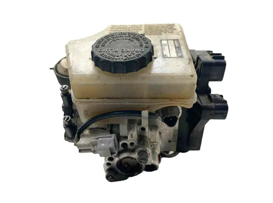 OEM ABS Brake Pump Master Cylinder Assembly – Fits 1998–2005 Lexus GS300, GS400 & GS430 (Anti-Lock Brake Booster Unit)