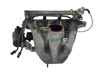 1998-2000 ISUZU AMIGO 2.2L 4 Cyl Engine Intake Manifold