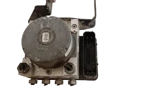 2015 Lincoln MKC ABS Anti-Lock Brake Pump Assembly OEM